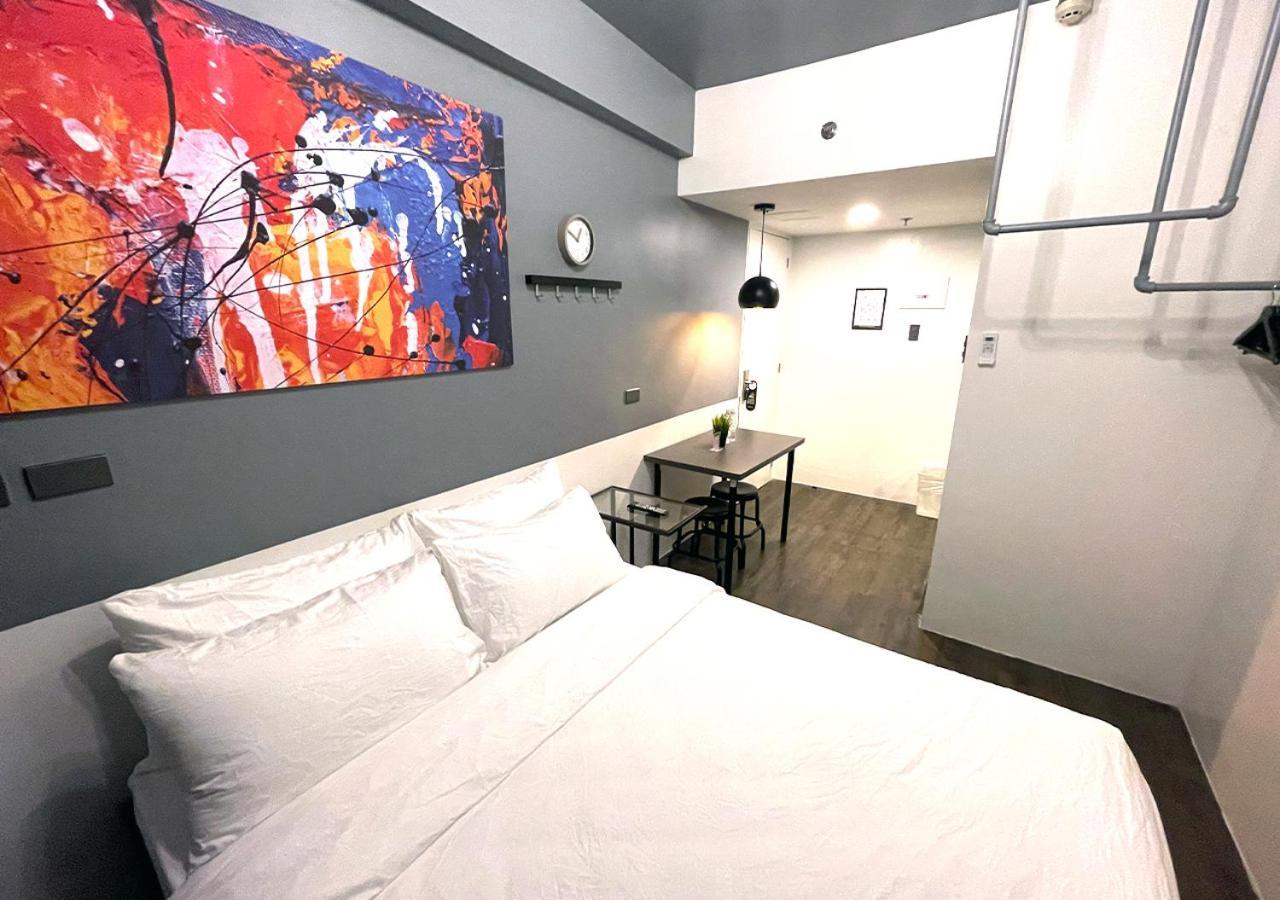Mystay Hotel Bgc West Макати Экстерьер фото